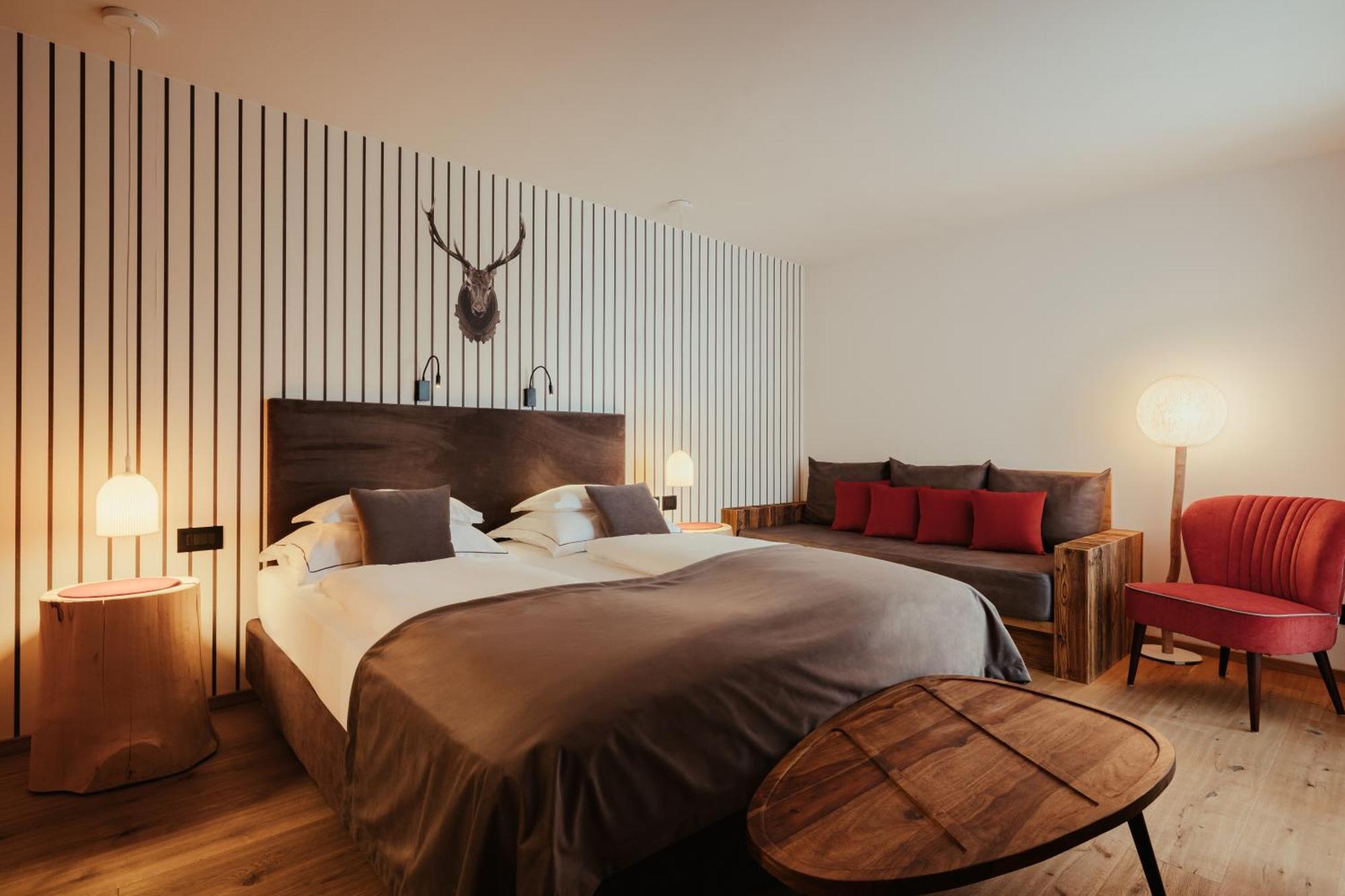Villa Flora Mountain Lodges サン・カッシアーノ エクステリア 写真